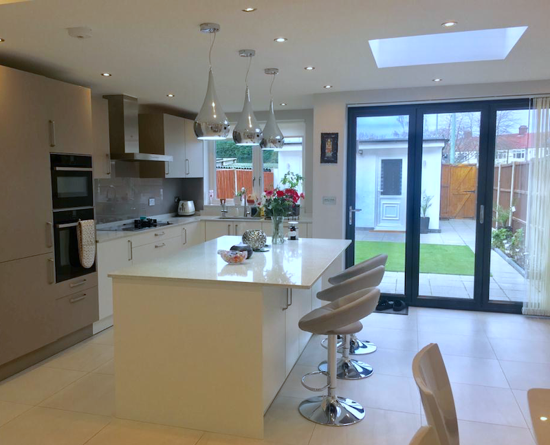 Image of kitchen 2